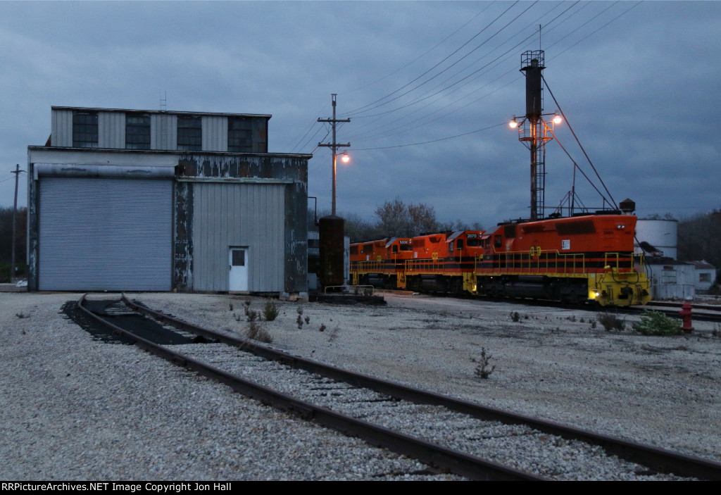 TP&W units sit outside the East Peoria shop